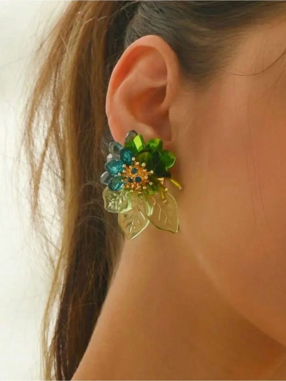 Green Floral Leaf Earrings A2087